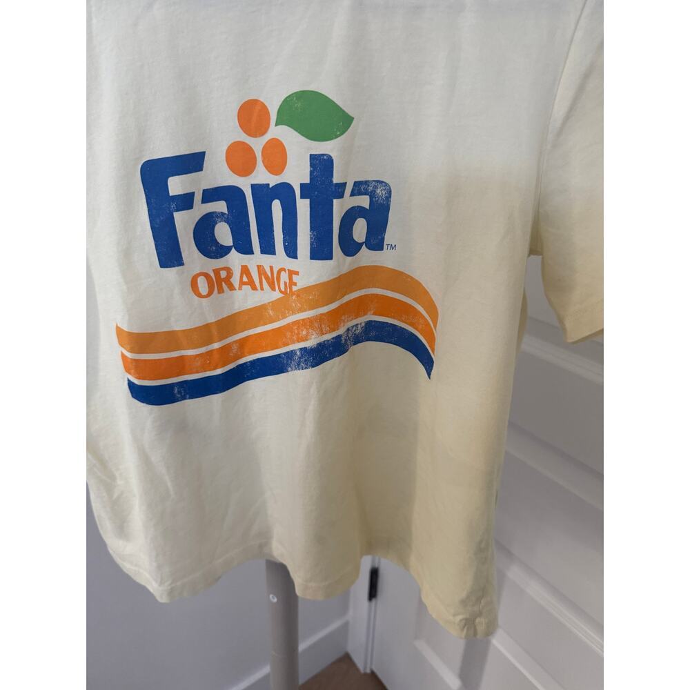 H&M Fanta T-Shirt Yellow Size Medium‎ - Picture 3 of 8